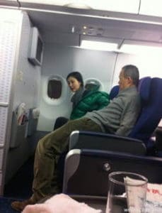 Wang Shi and Tian Pujun on the plane