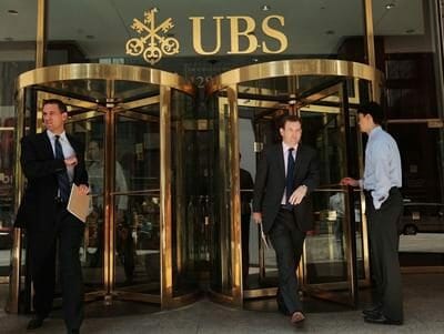 China Life Insurance bought the 1285 Avenue office tower which counts UBS among its tenants 